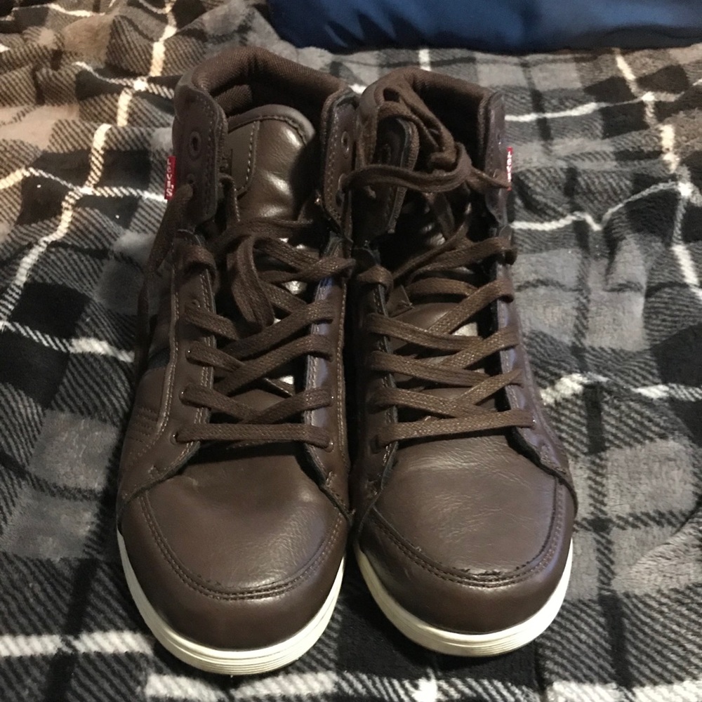 Boy shoes